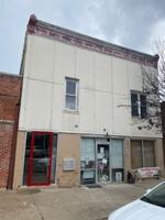 featured image of 117 W Main St