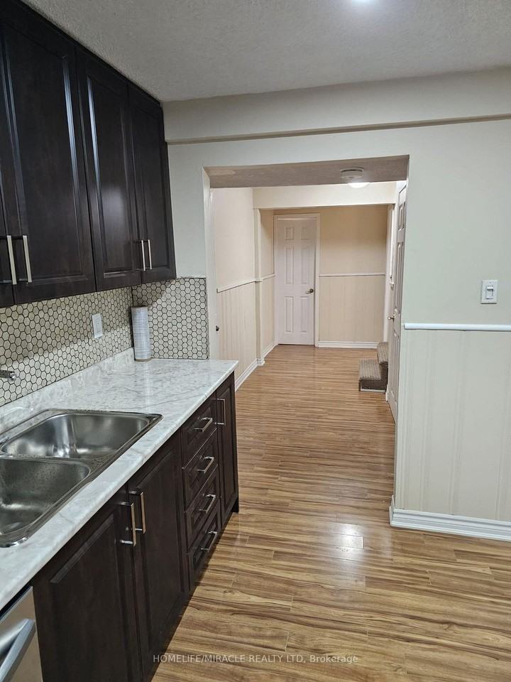 730 Sheppard Ave #BS - Photo 7 of 12