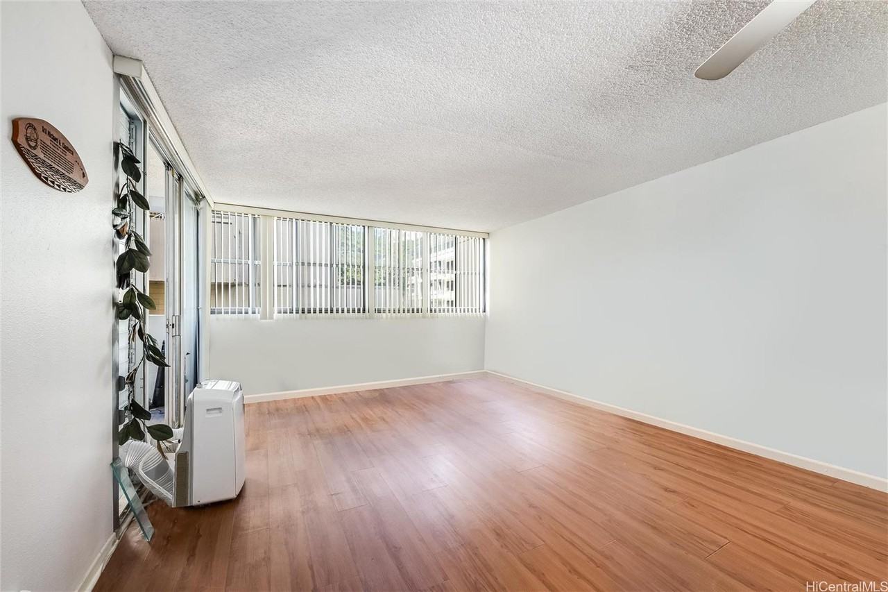 1617 Clark St #203 - Photo 6 of 21