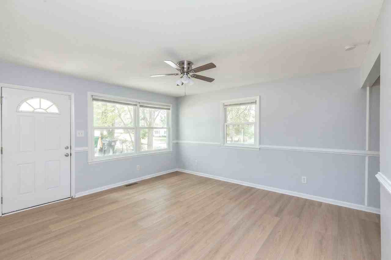 2703 Boston St - Photo 7 of 23