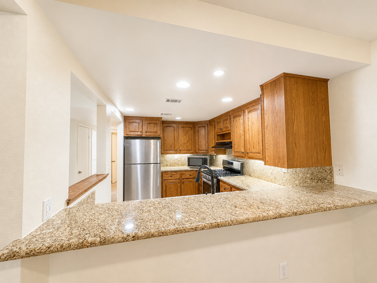 612 S Santa Fe St #1 - Photo 6 of 20