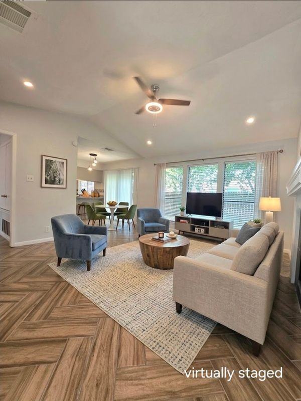 1417 Hyridge Cir - Photo 3 of 18
