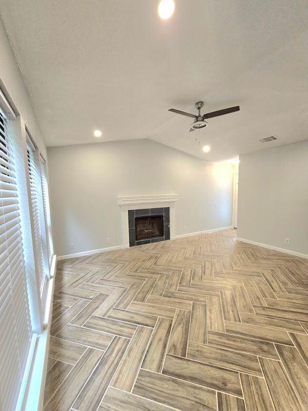 1417 Hyridge Cir - Photo 6 of 18