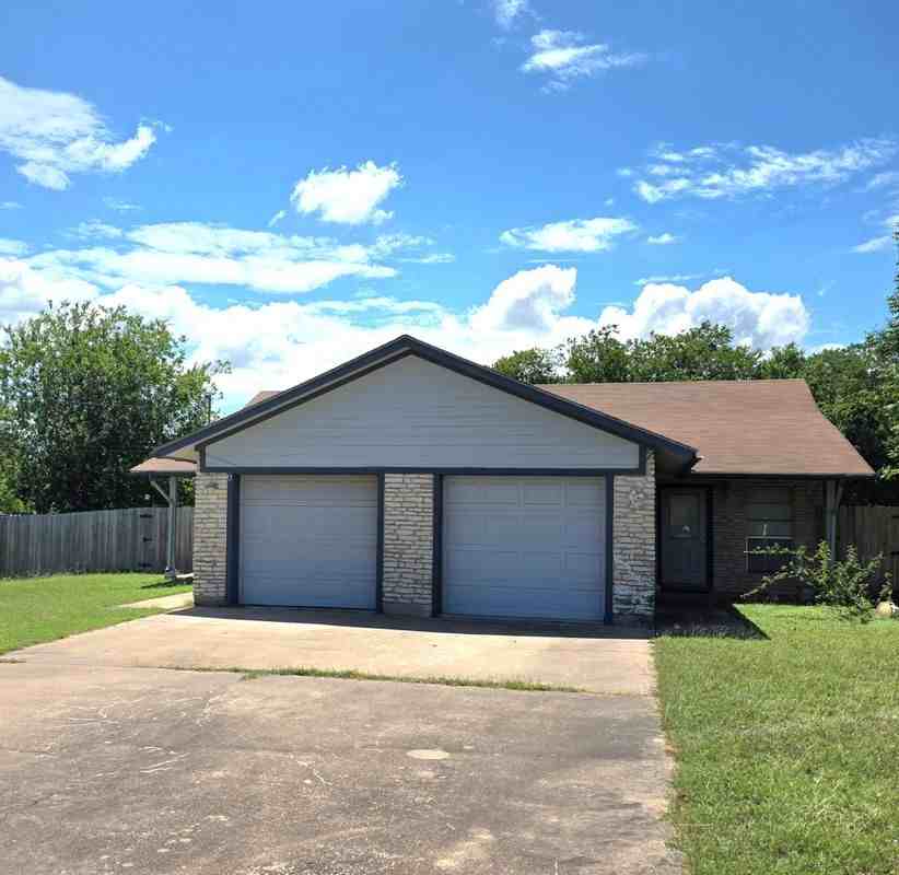 15208 Spring Hill Ln ##B - Photo 3 of 18