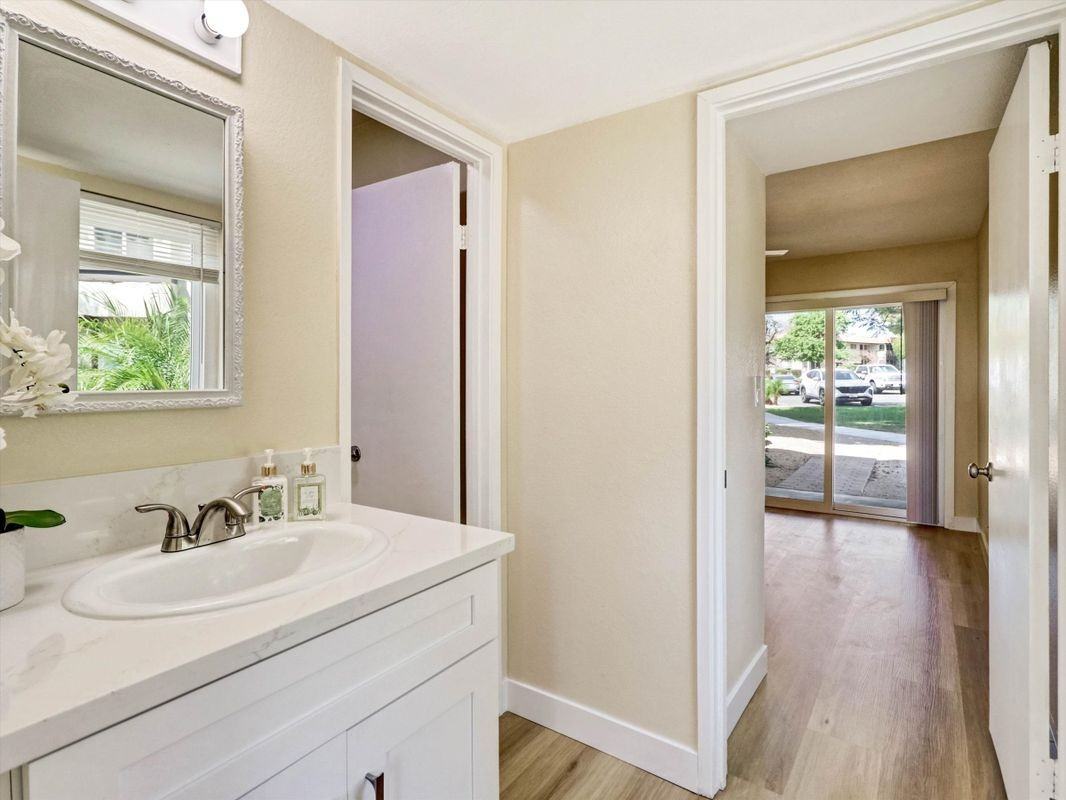 64281 Spyglass Ave ##29 - Photo 5 of 23