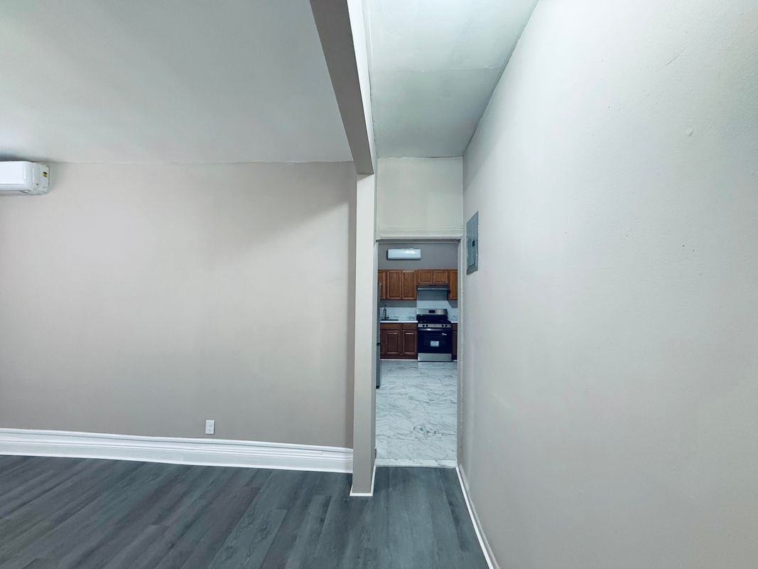 2832 Marion Ave ##1 - Photo 4 of 14