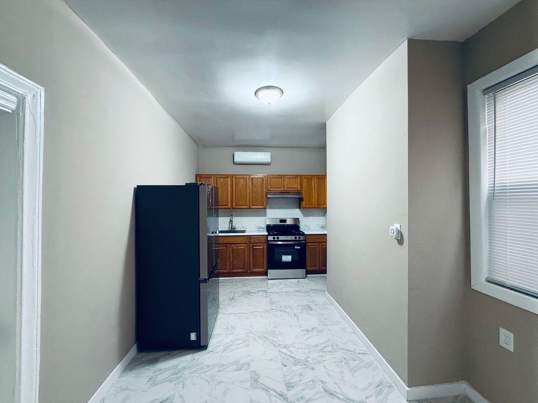 2832 Marion Ave ##1 - Photo 6 of 14