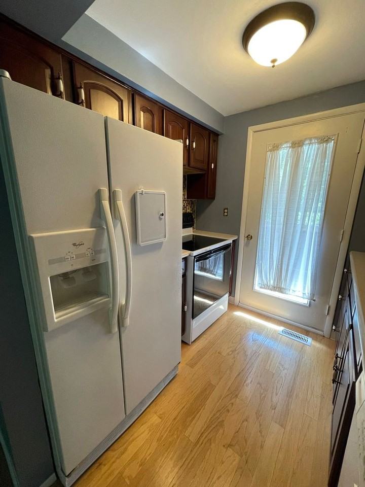 604 Arkwood Dr - Photo 6 of 19