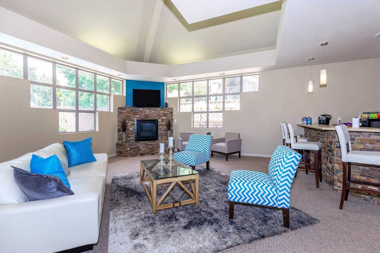 The Buttes Apartments - Photo 5 of 38