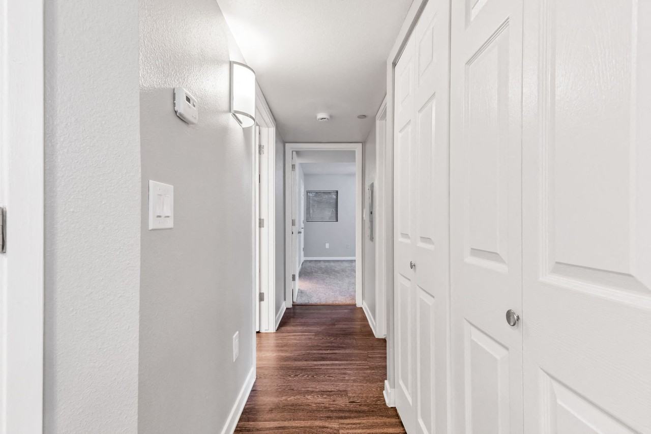 The Buttes Apartments - Photo 6 of 38