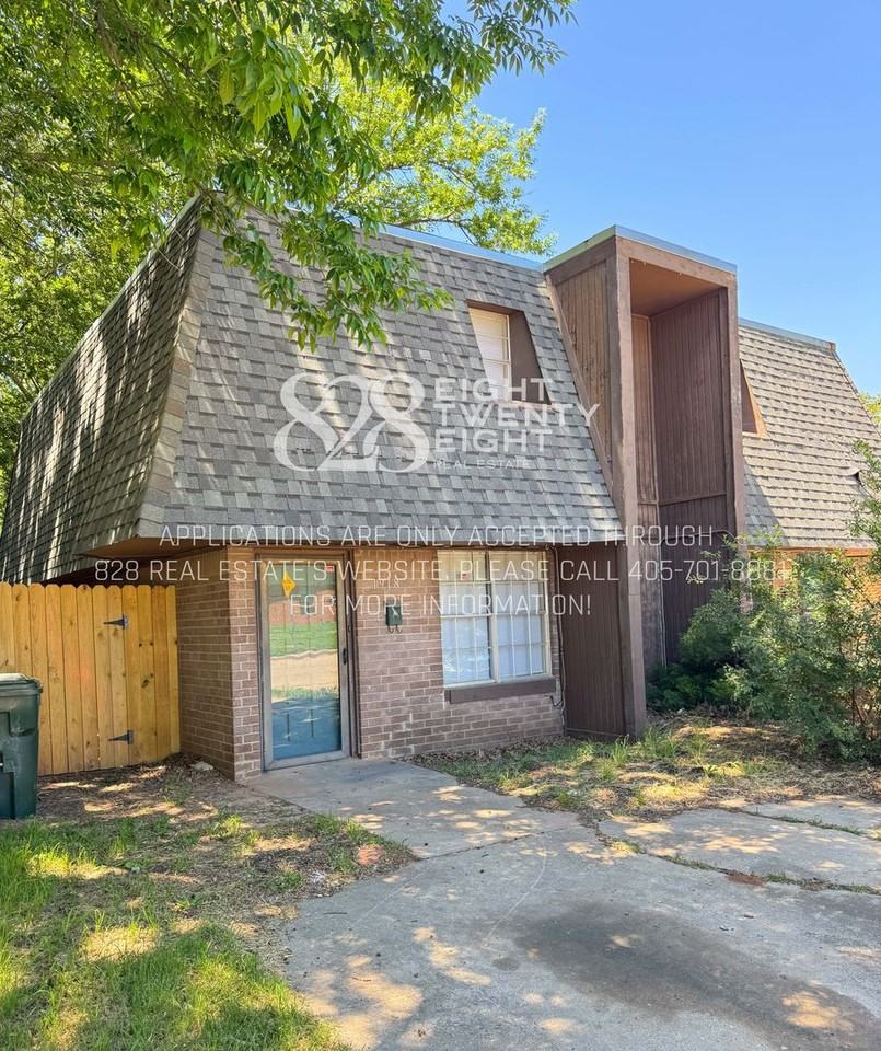 1918 Cherokee Ln - Photo 2 of 24