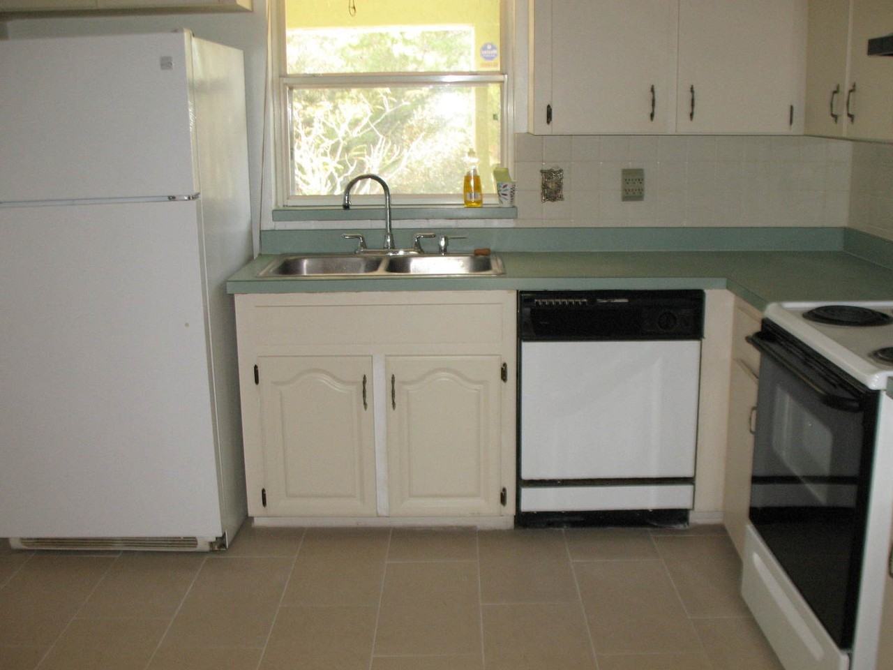 2820 Sw 165th Street Rd - Photo 3 of 6