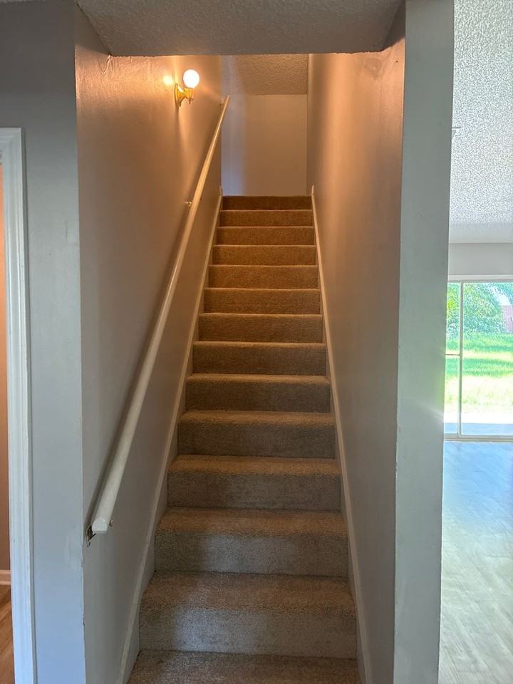502 Madison Ave - Photo 7 of 14