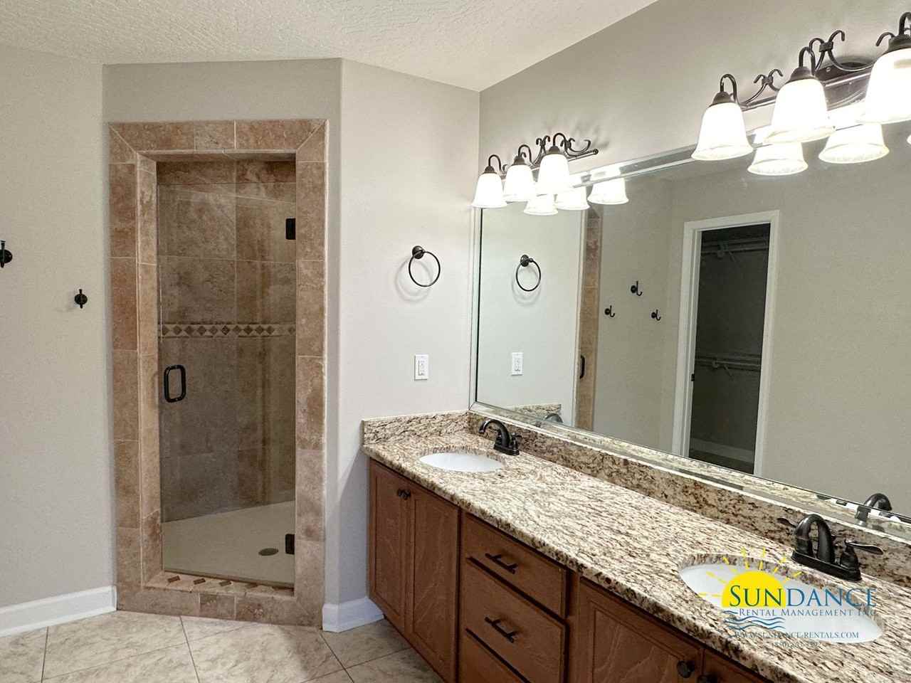 2189 Paloma St - Photo 5 of 13