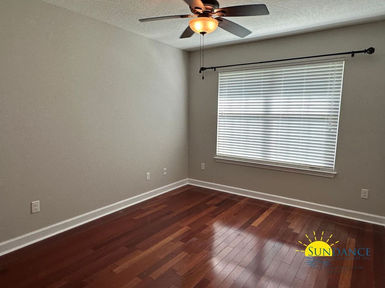 2189 Paloma St - Photo 6 of 13