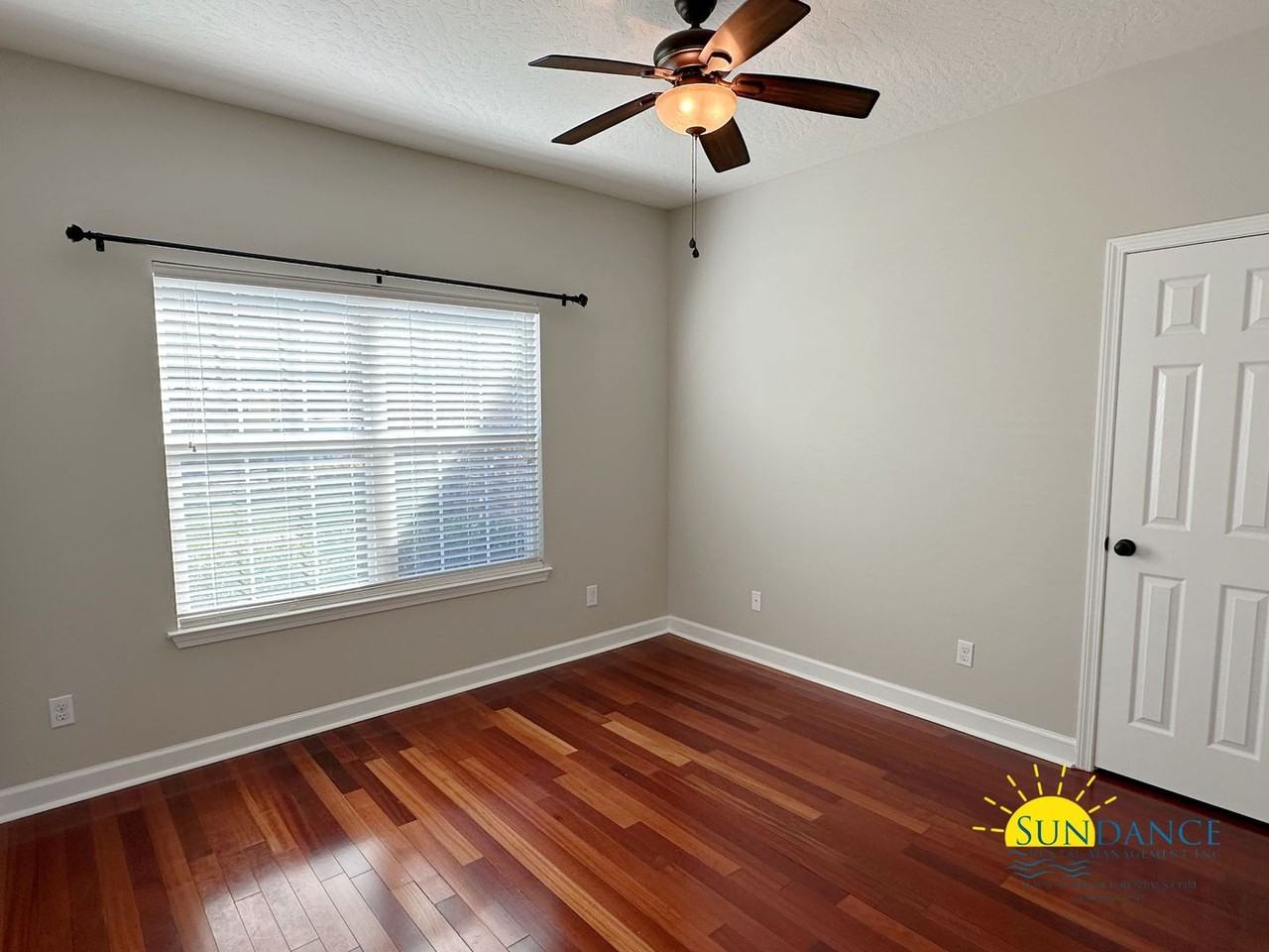2189 Paloma St - Photo 7 of 13