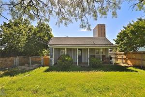 featured image of 418 Elm St