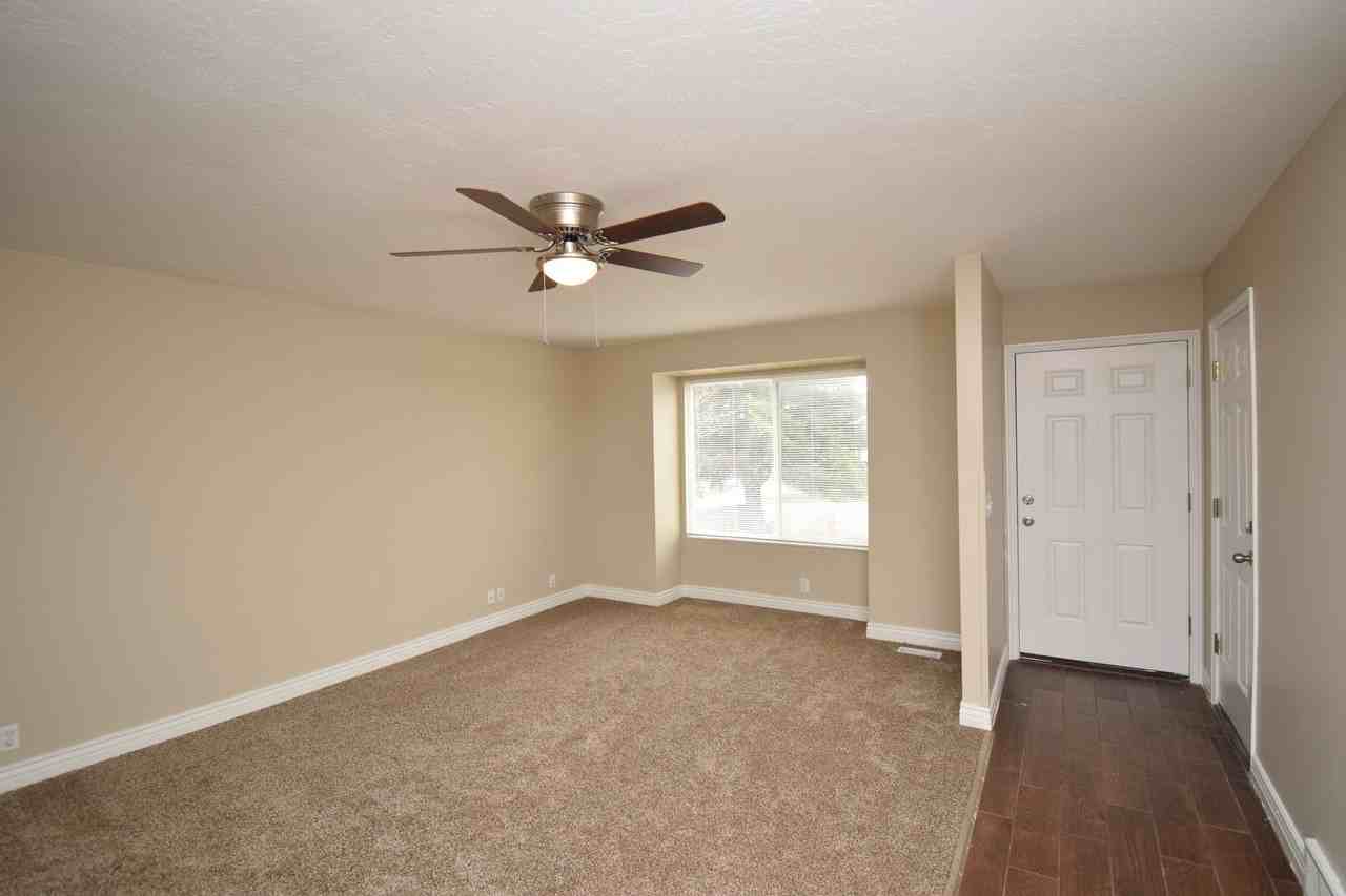5550 W 6600 S - Photo 5 of 18