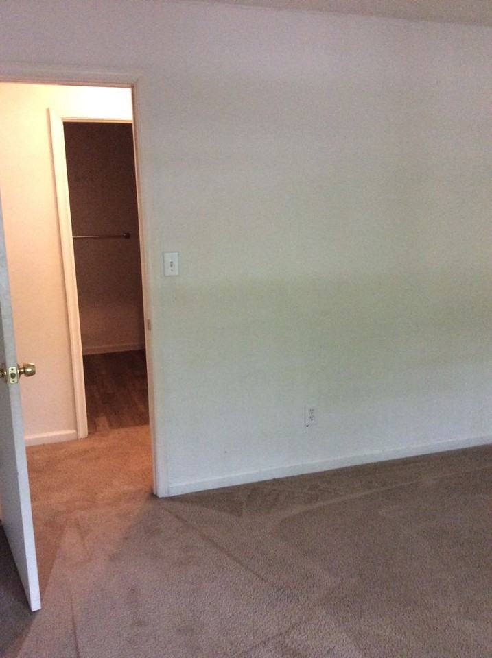 204 Bristol Cmn - Photo 7 of 19