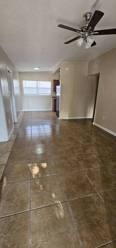 1150 N Mill Ave - Photo 5 of 12