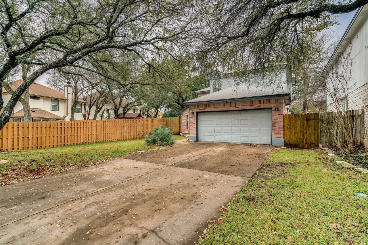 8625 Ephraim Rd - Photo 2 of 20