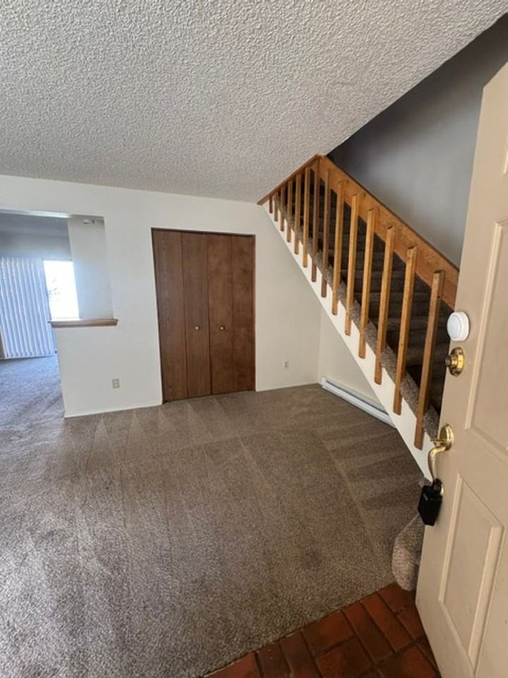 5107 Rainbow Harbour Cir - Photo 3 of 17