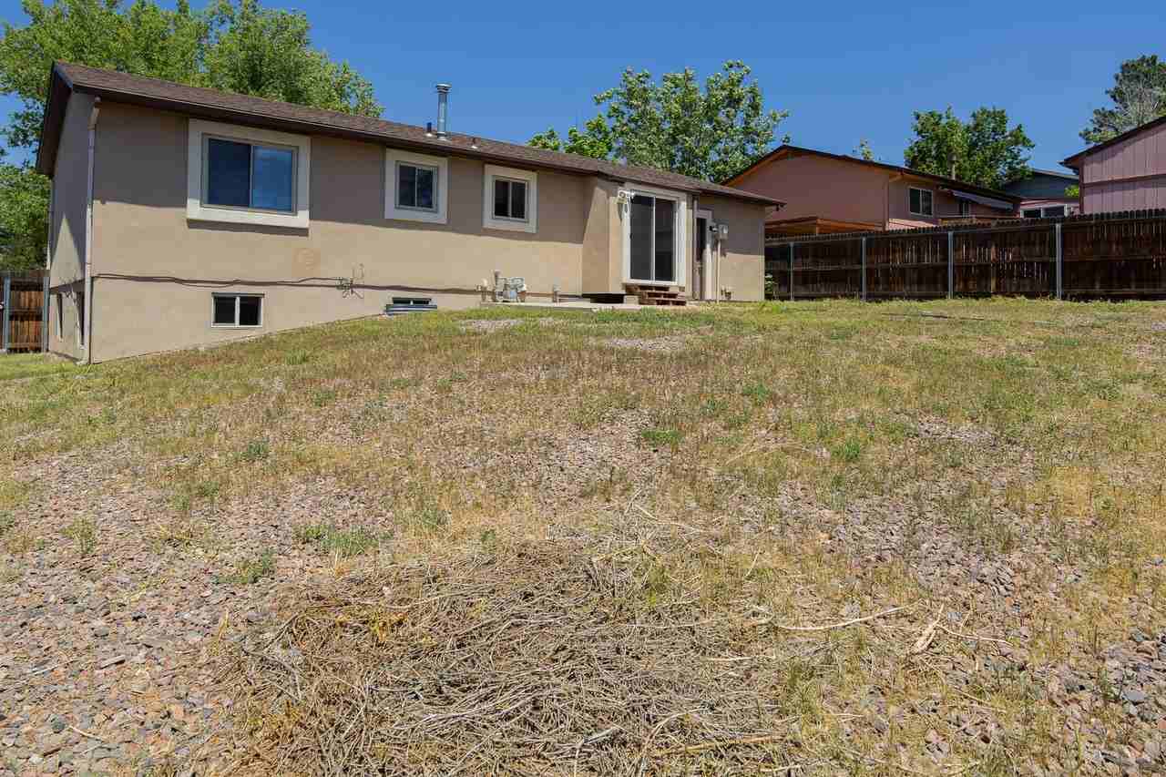 2617 Montebello Dr W - Photo 6 of 36
