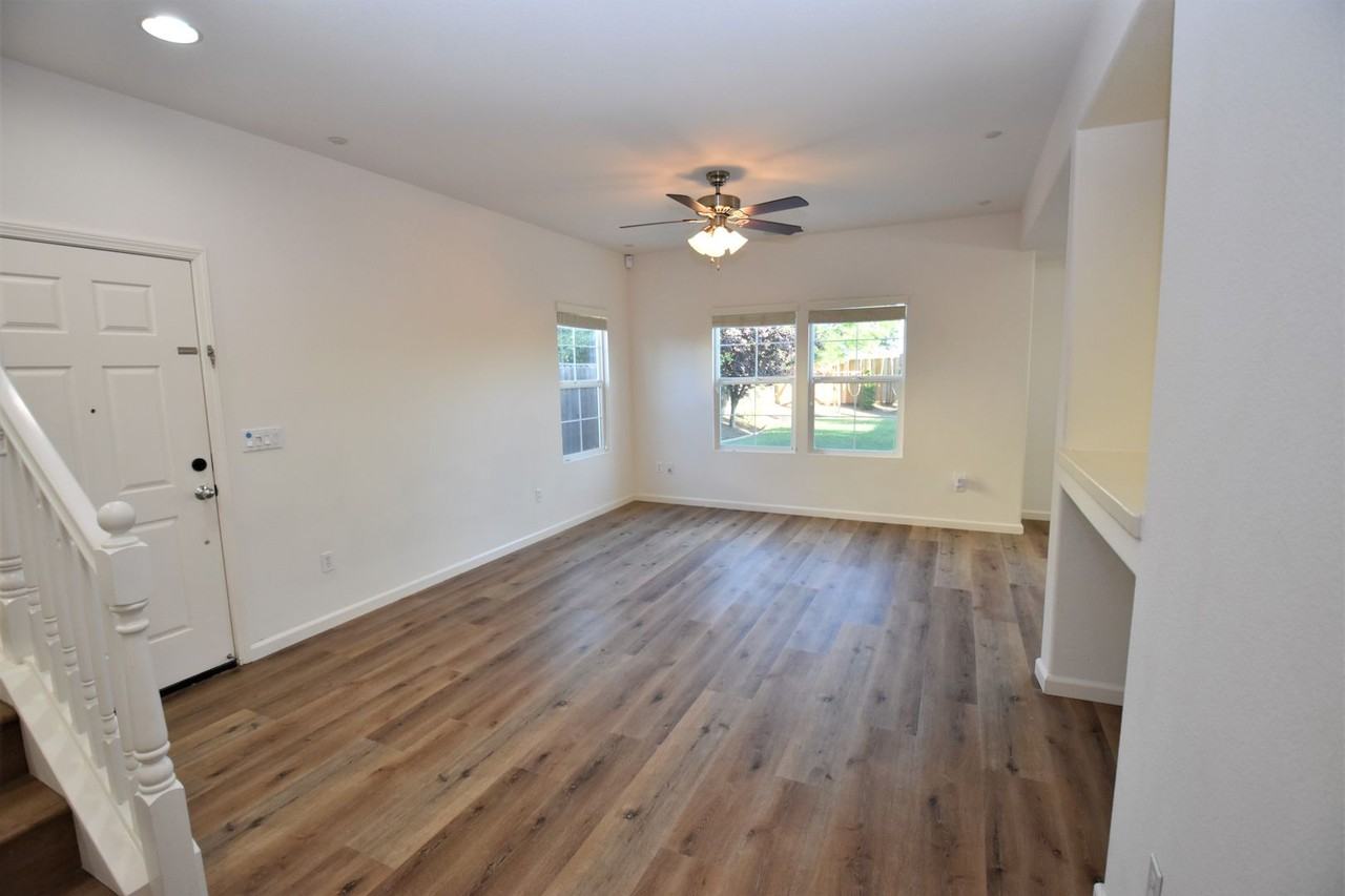 3814 Black Butte Rd - Photo 4 of 46