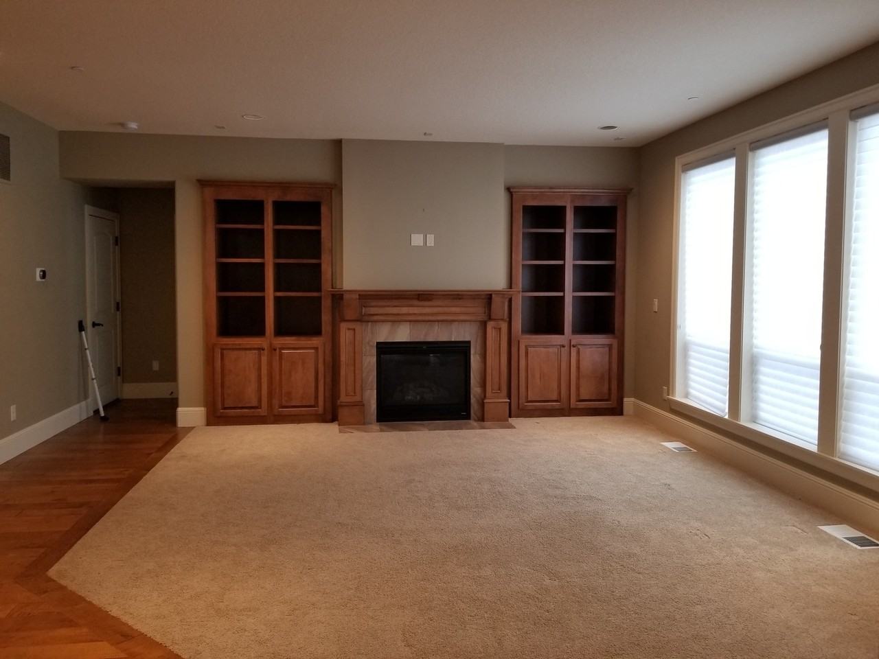 5671 Nw 135th Ave - Photo 3 of 25
