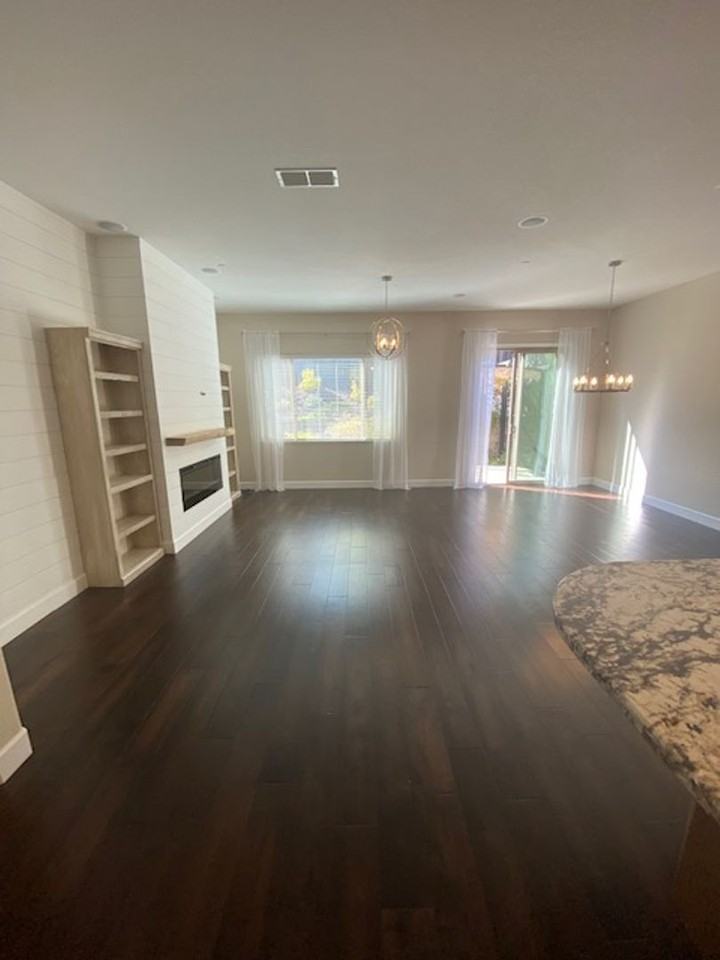 2256 Ranch View Dr - Photo 3 of 40