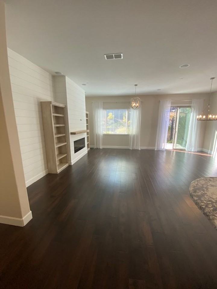2256 Ranch View Dr - Photo 4 of 40