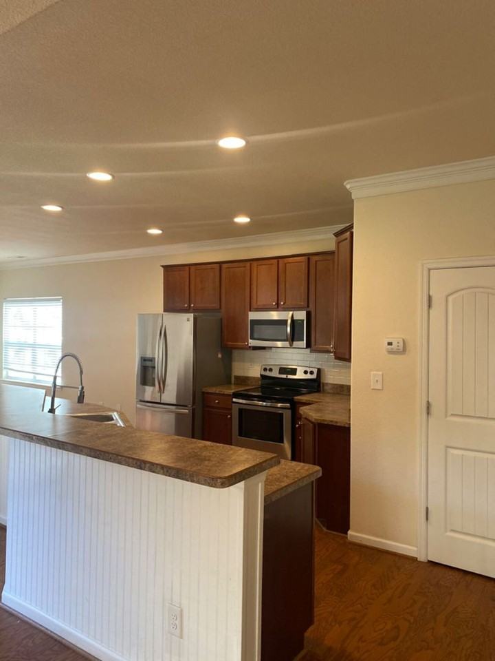 5500 Muth Ct - Photo 3 of 20