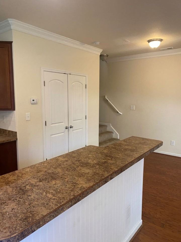 5500 Muth Ct - Photo 7 of 20