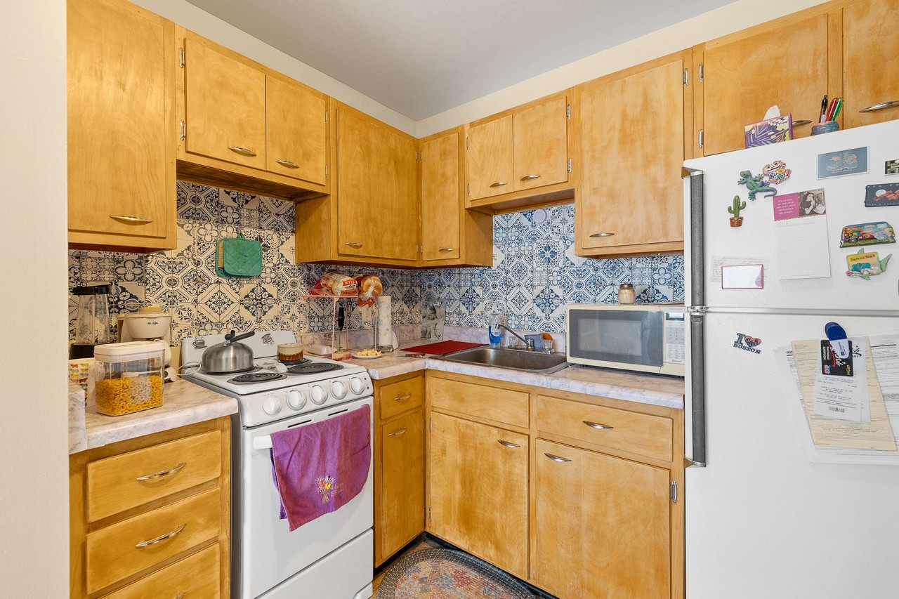 Valley Hi Apartments - Photo 7 of 18