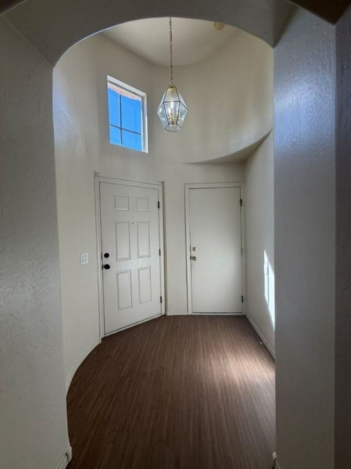 14838 W Shaw Butte Dr - Photo 3 of 22