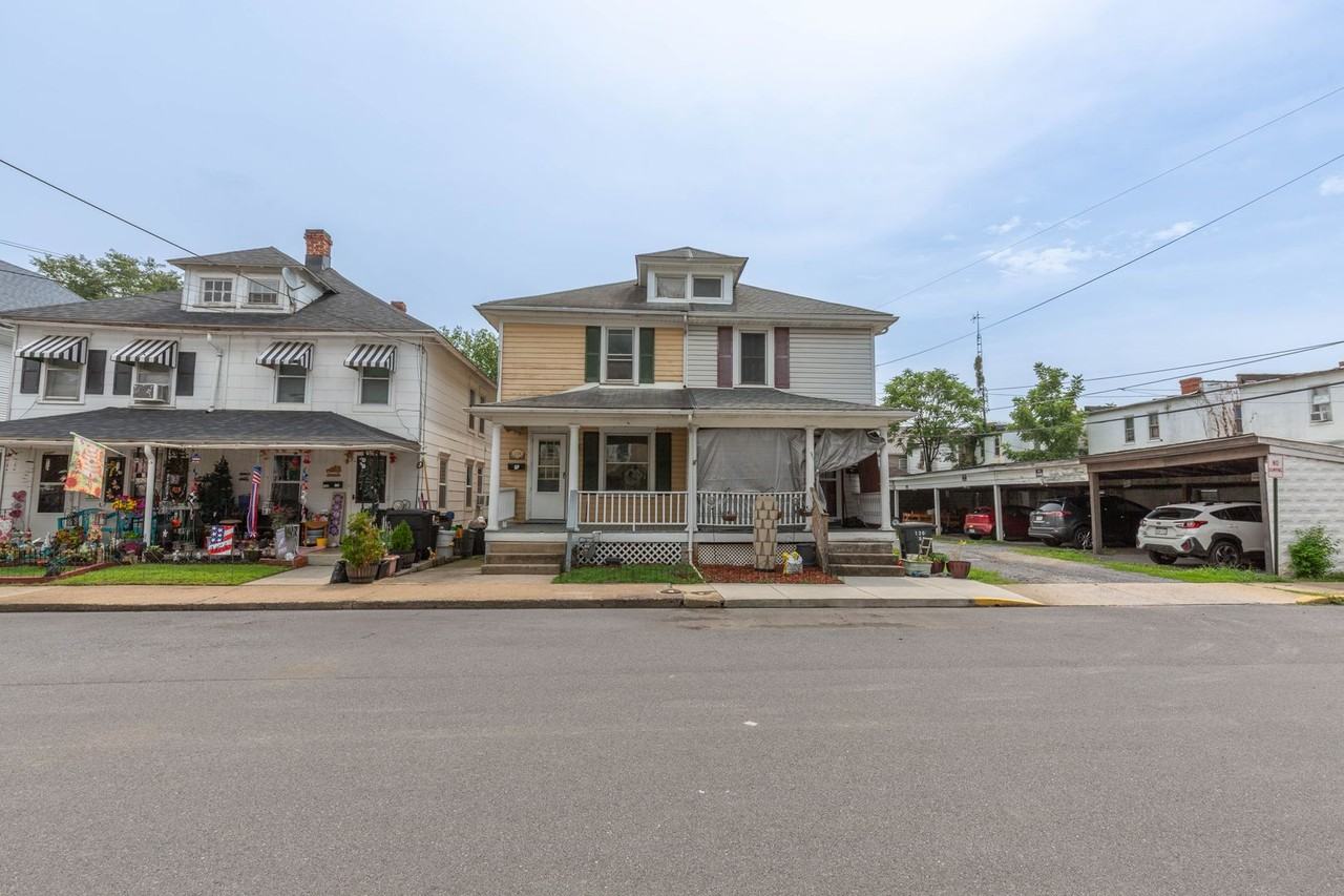 124 S Kentucky Ave - Photo 2 of 26