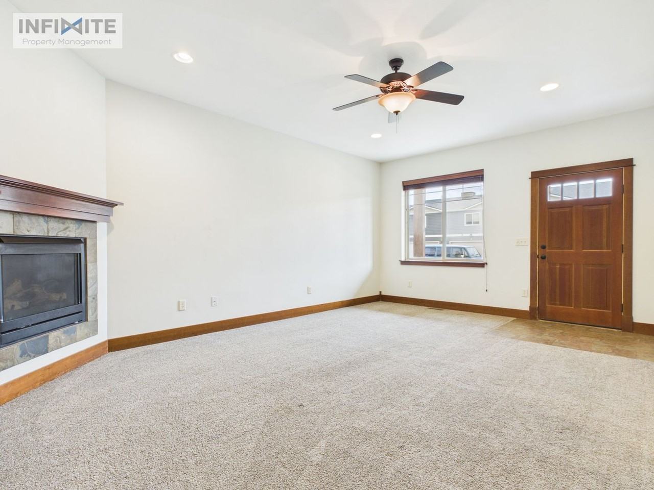 1169 Forestglen Dr #B - Photo 2 of 22