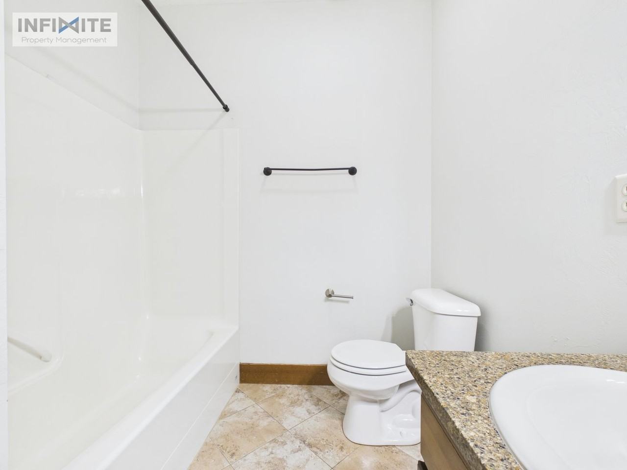 1169 Forestglen Dr #B - Photo 7 of 22