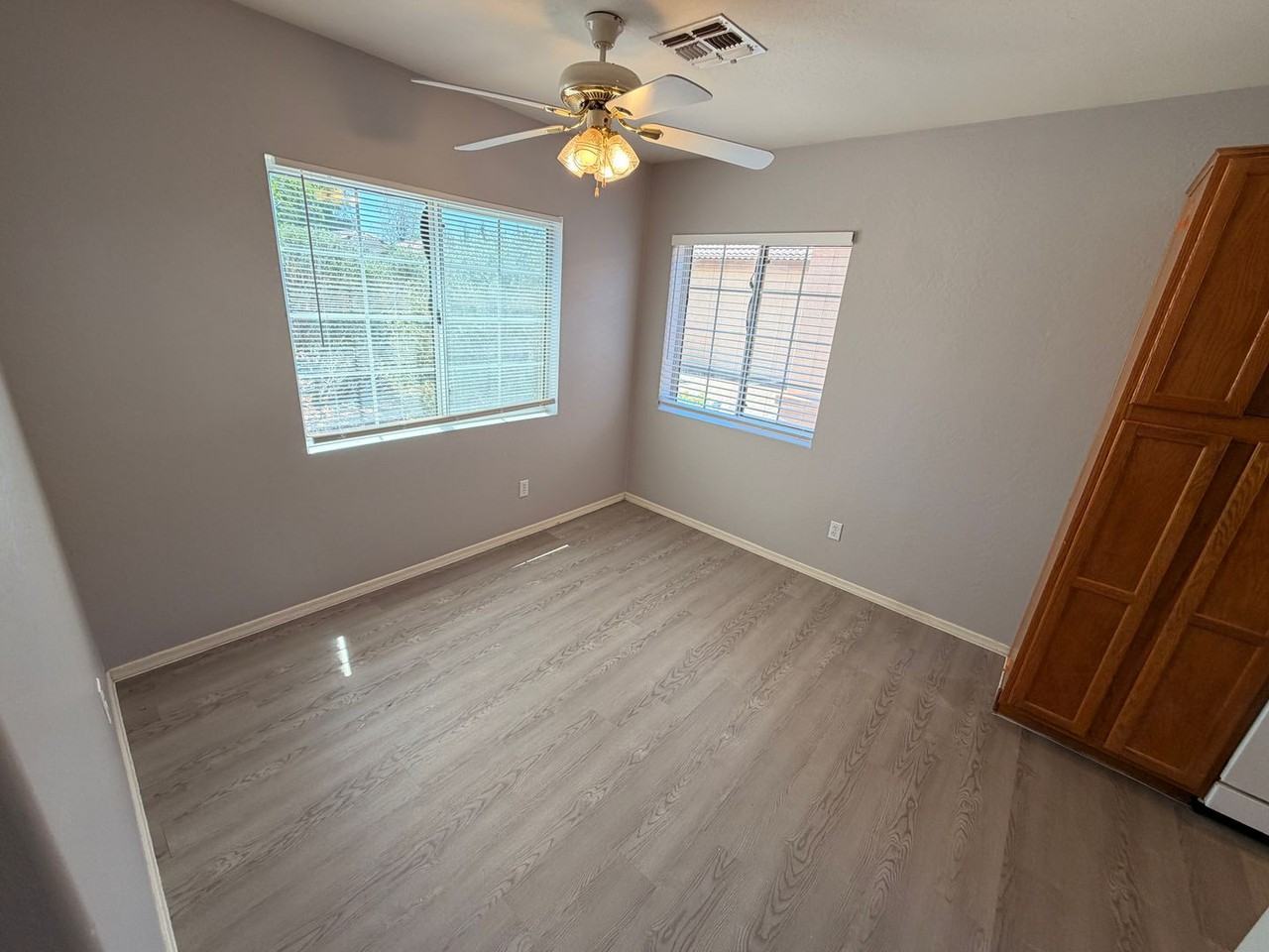 12556 W Charter Oak Rd - Photo 3 of 22