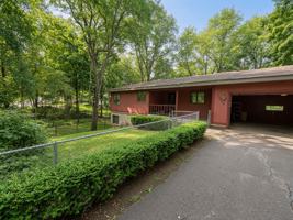 featured image of 14902 Wildwood Rd
