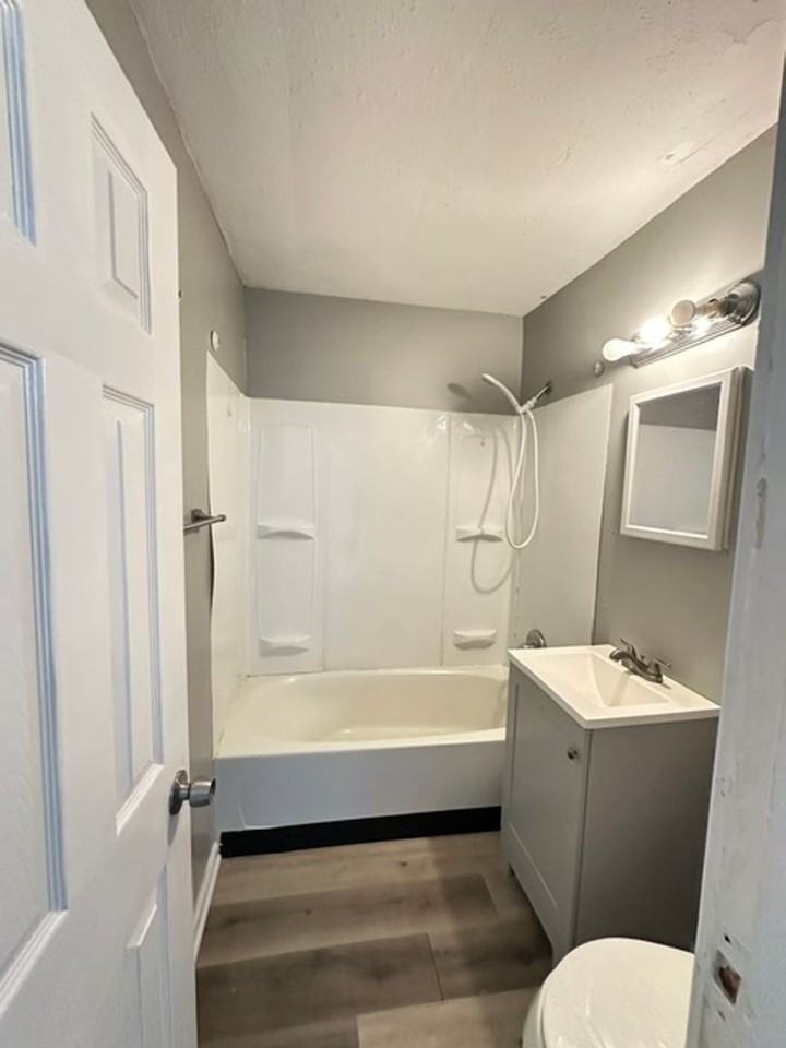 916 N Central Dr - Photo 4 of 6