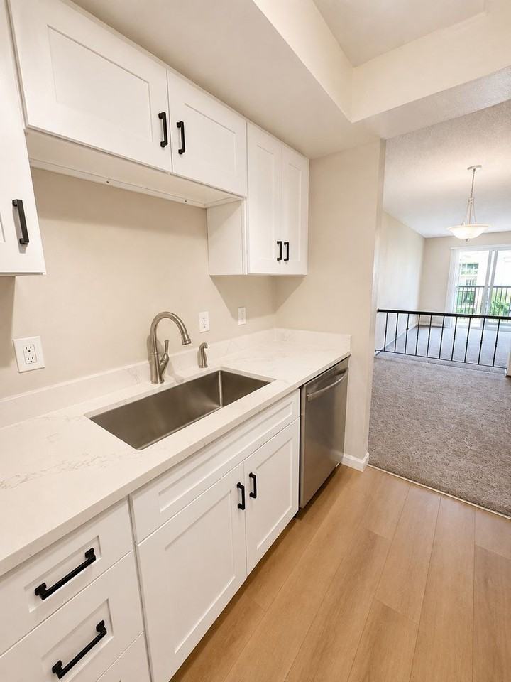 14620 Ne 32nd St #F17 - Photo 3 of 19