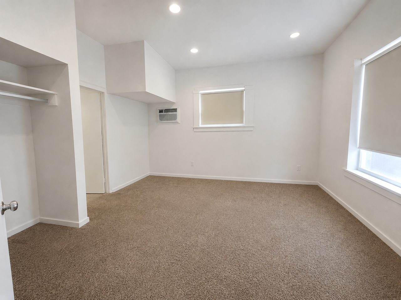 2109 Washington Ave #1F - Photo 2 of 11