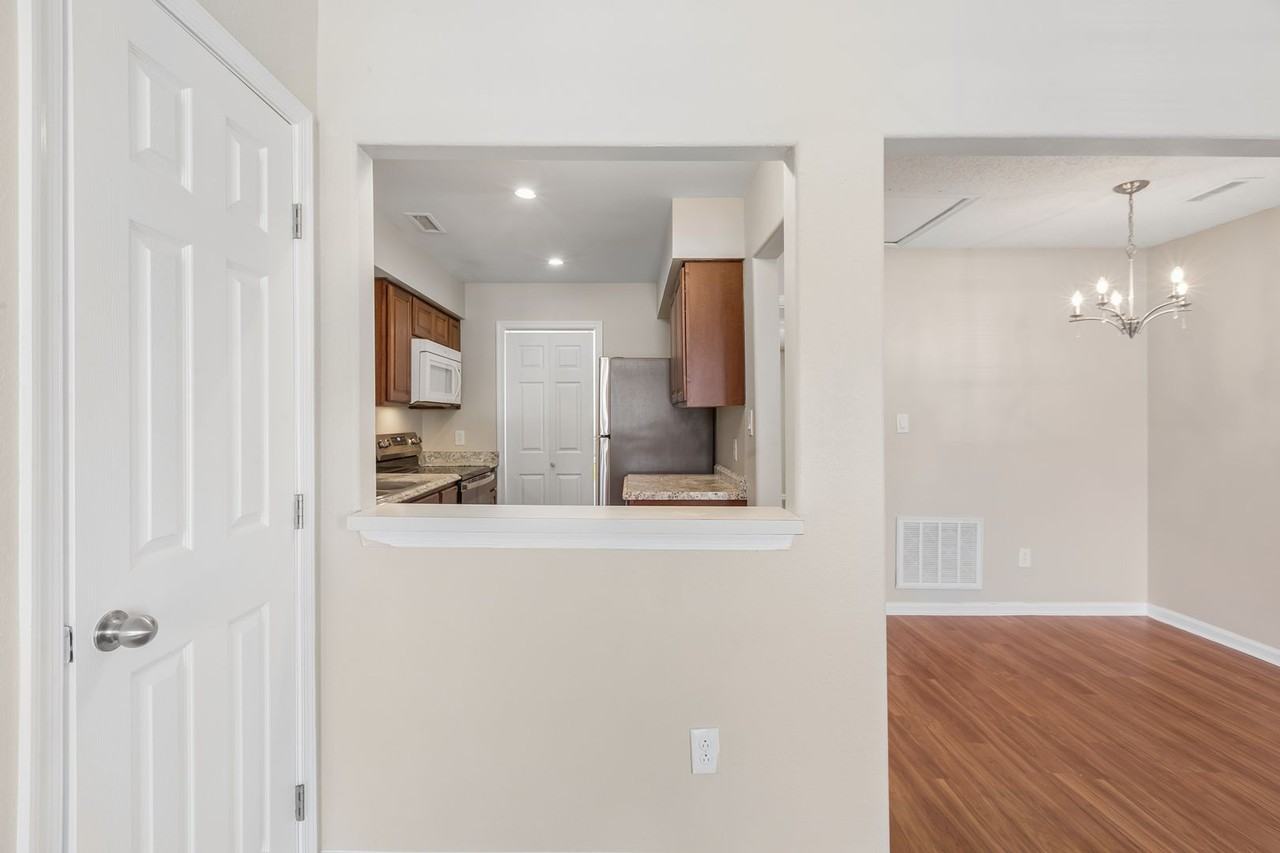 3908 Buchanan Dr - Photo 4 of 19