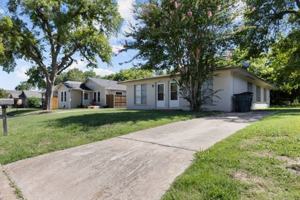 featured image of 317 S Loving Ave #NEW