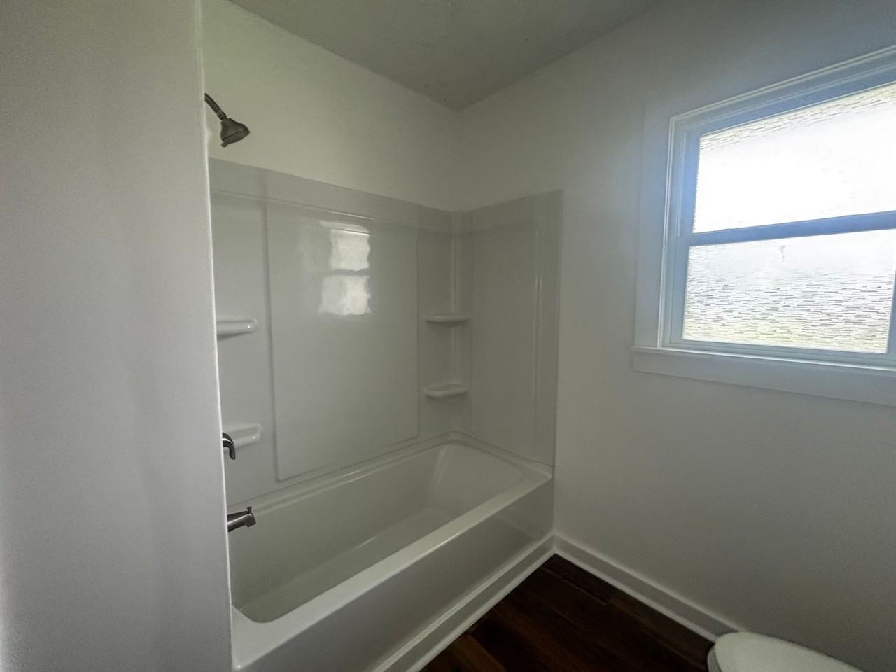 172 Sunrise Dr - Photo 7 of 11