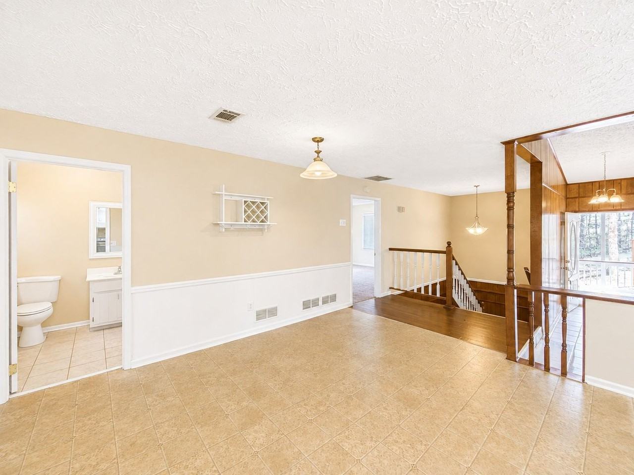 3531 Gilleland Ext - Photo 5 of 12