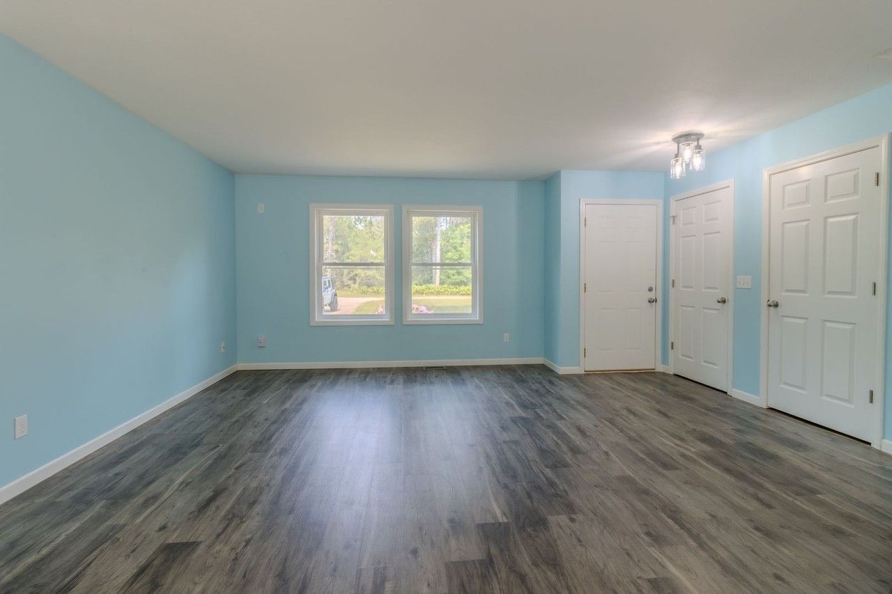 11821 Lillian Lee Dr - Photo 3 of 27