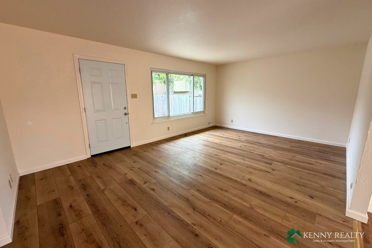 37 Willow Ave - Photo 4 of 28