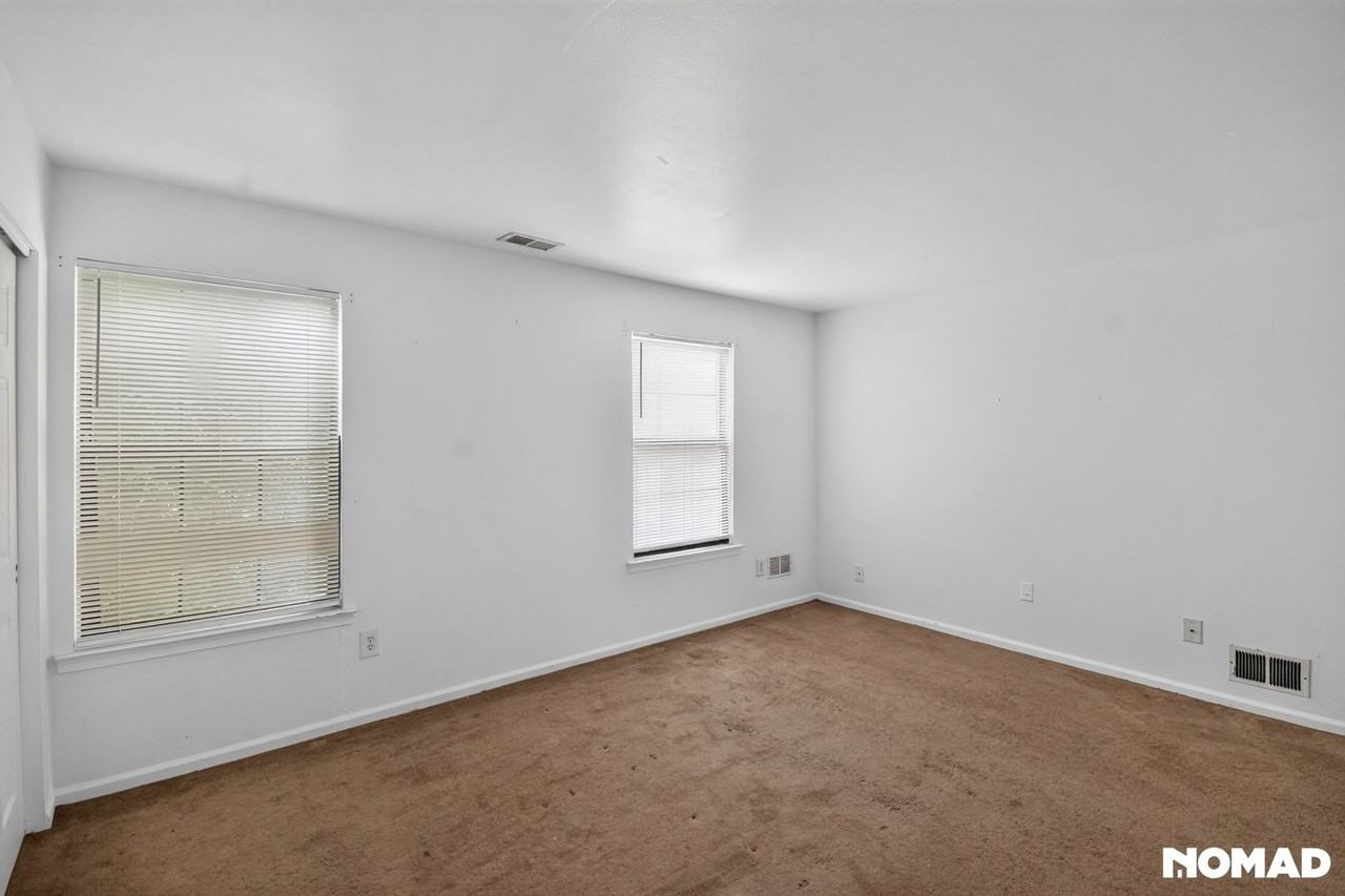 404 Woodbridge Commons Way - Photo 7 of 13